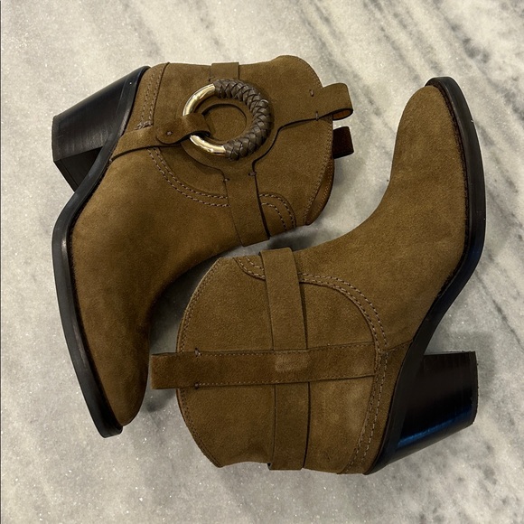 See by Chloé Women's Hanna Heeled Western Booties sz 39 in Military Green Suede - Picture 12 of 13